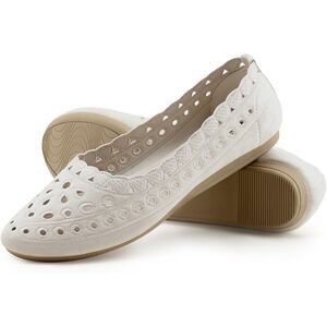 NWT   Zurin Ballet Suede Flats/Shoes  Sz 7.5